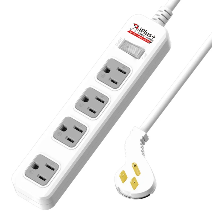 iPlus+ 保護傘 15A 防突波 延長線 (3孔1切4座) PU-3145